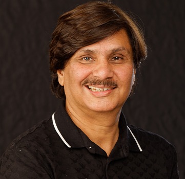 Prof. Dr. Shahzad Javed